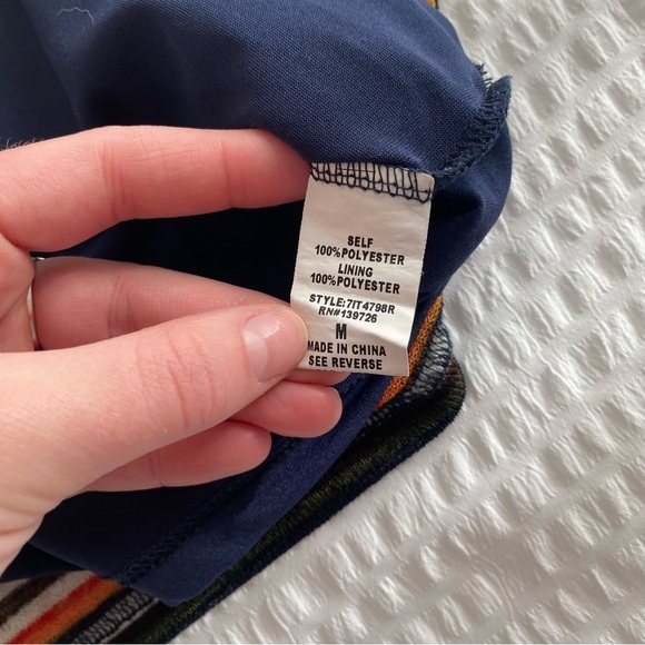 Wild honey multicolor crop stripe tank top size medium - Picture 9 of 11